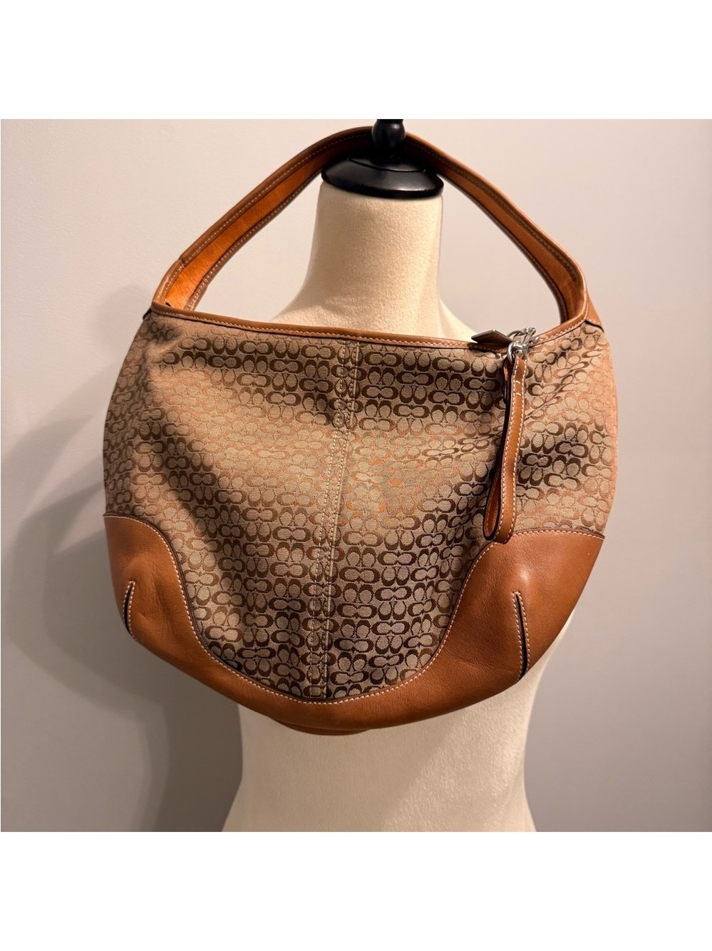 NEW Coach Brown and Tan Hobo Mini C Shoulder Bag 6617 Vintage w/tag
